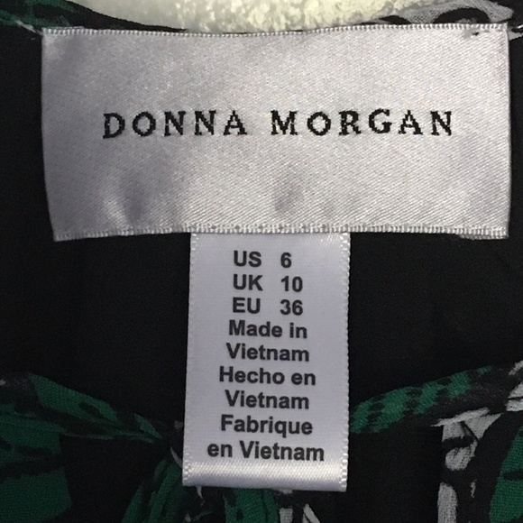 Donna Morgan Cold-Shoulder Floral Dress - Picture 8 of 9